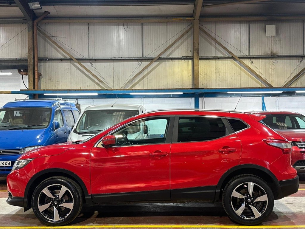 NISSAN QASHQAI