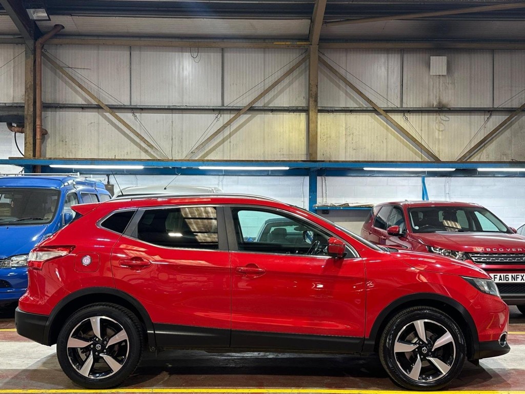 NISSAN QASHQAI