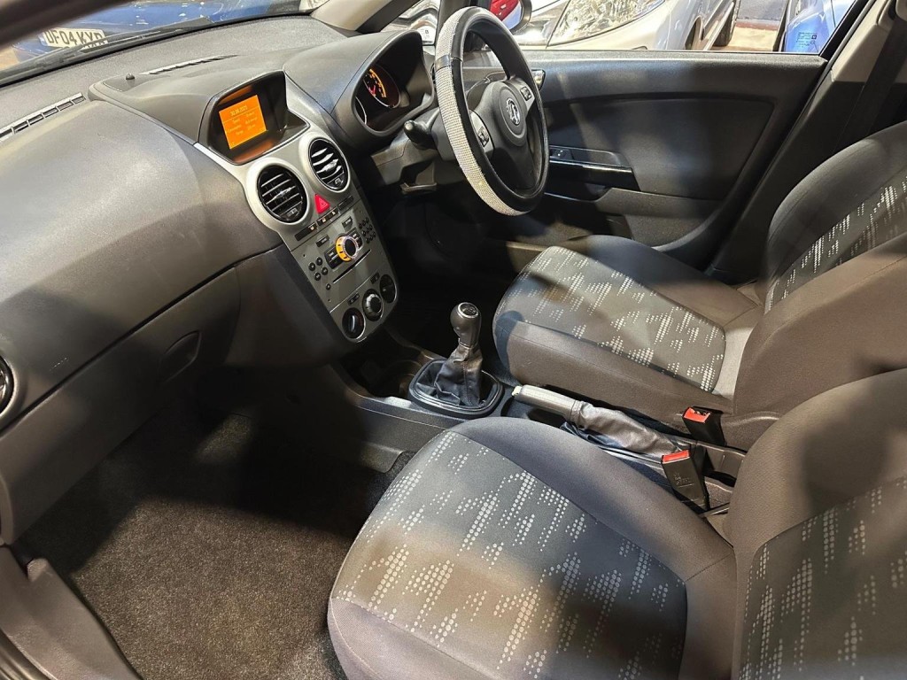 VAUXHALL CORSA
