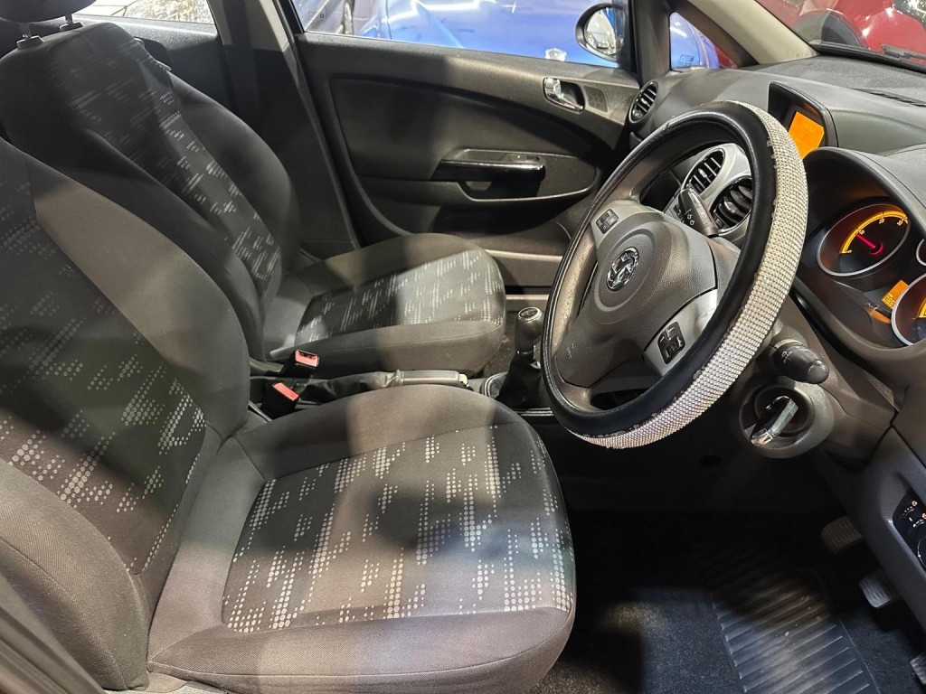 VAUXHALL CORSA
