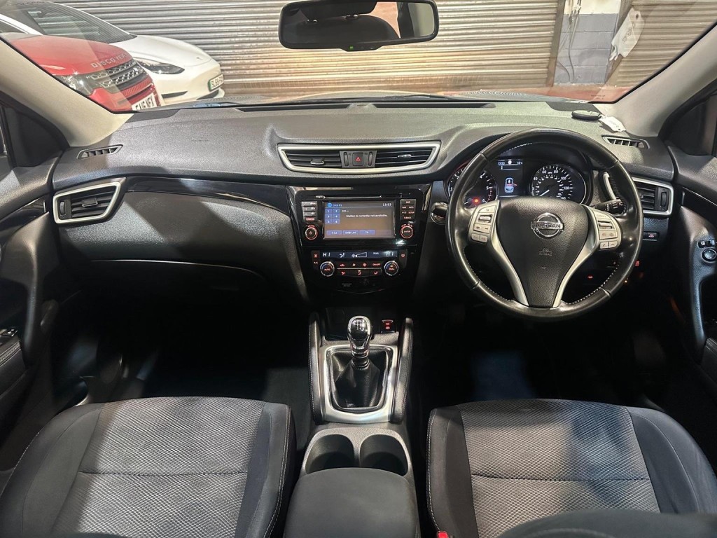 NISSAN QASHQAI