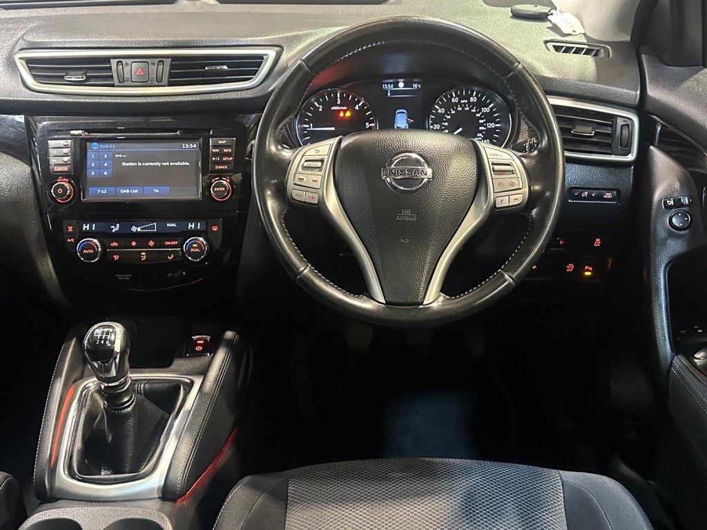 NISSAN QASHQAI