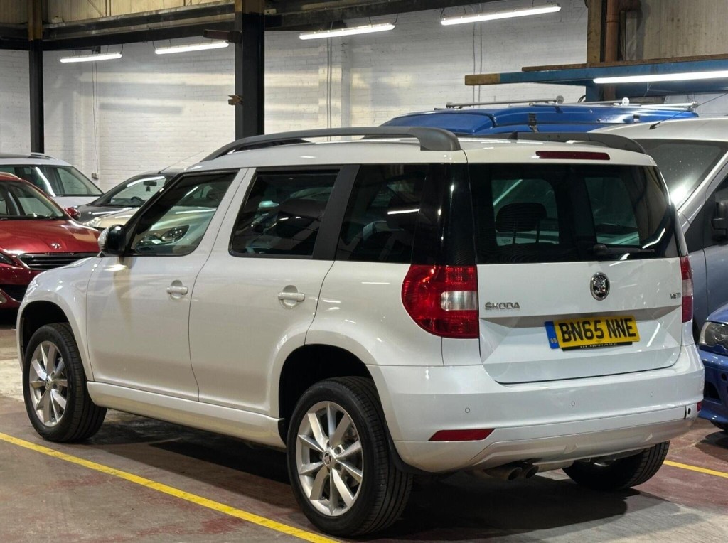 View SKODA YETI 2.0 TDI SE Euro 6 (s/s) 5dr