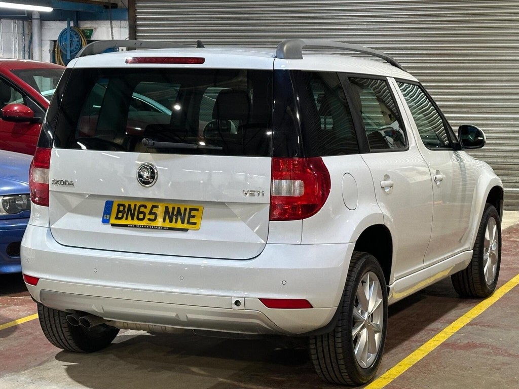 SKODA YETI