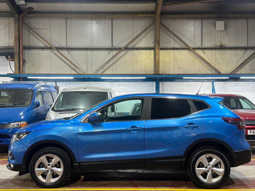 NISSAN QASHQAI