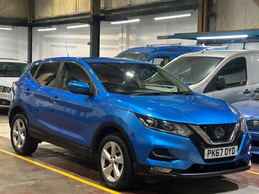 View NISSAN QASHQAI 1.5 dCi Acenta Euro 6 (s/s) 5dr