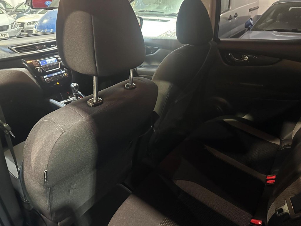 NISSAN QASHQAI