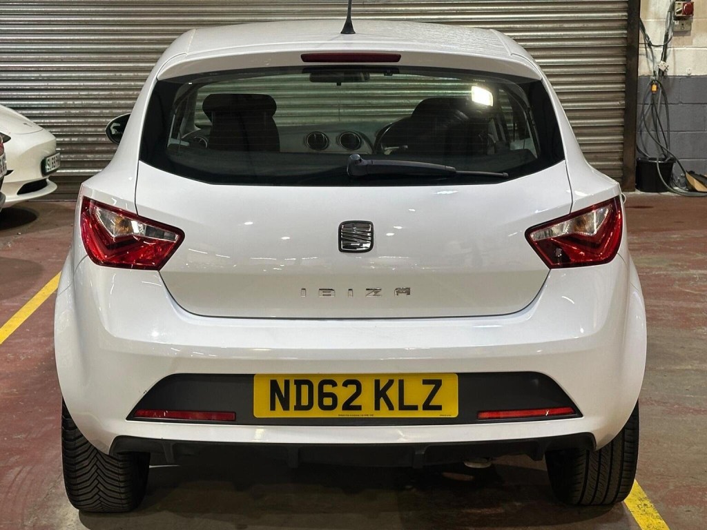 SEAT IBIZA