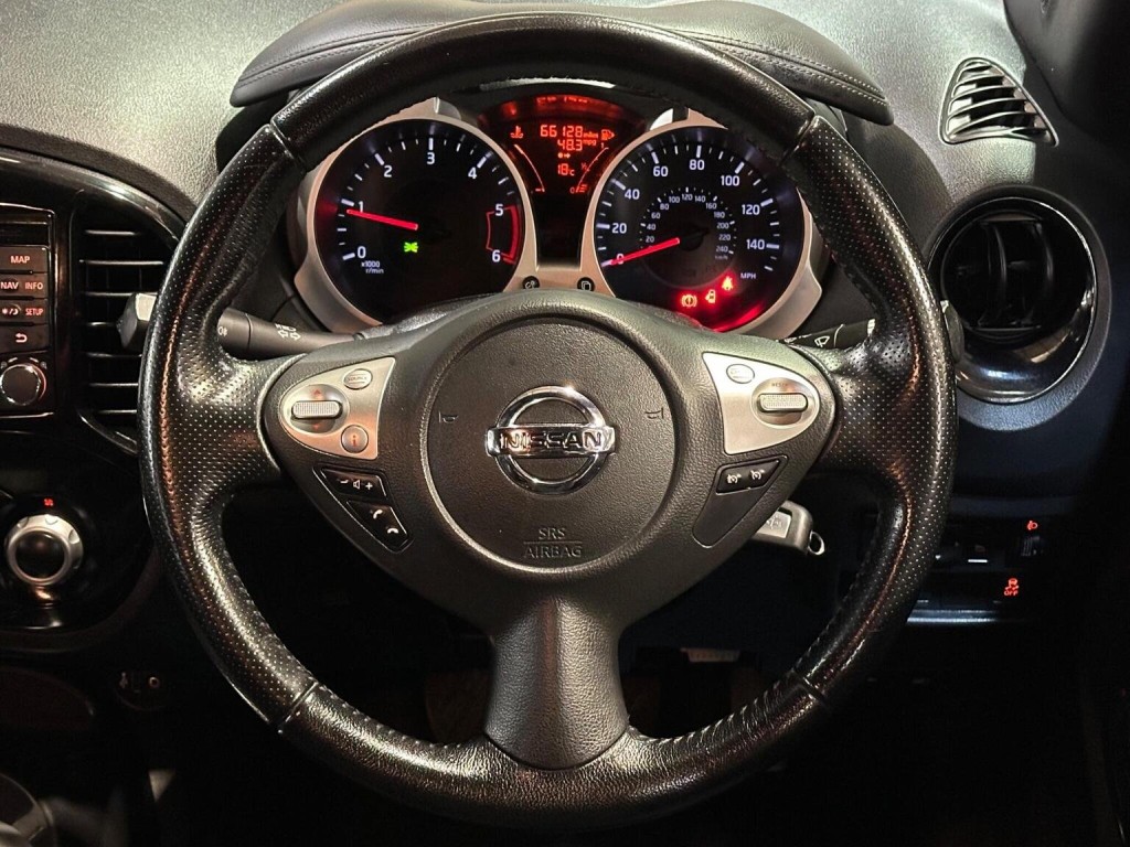 NISSAN JUKE