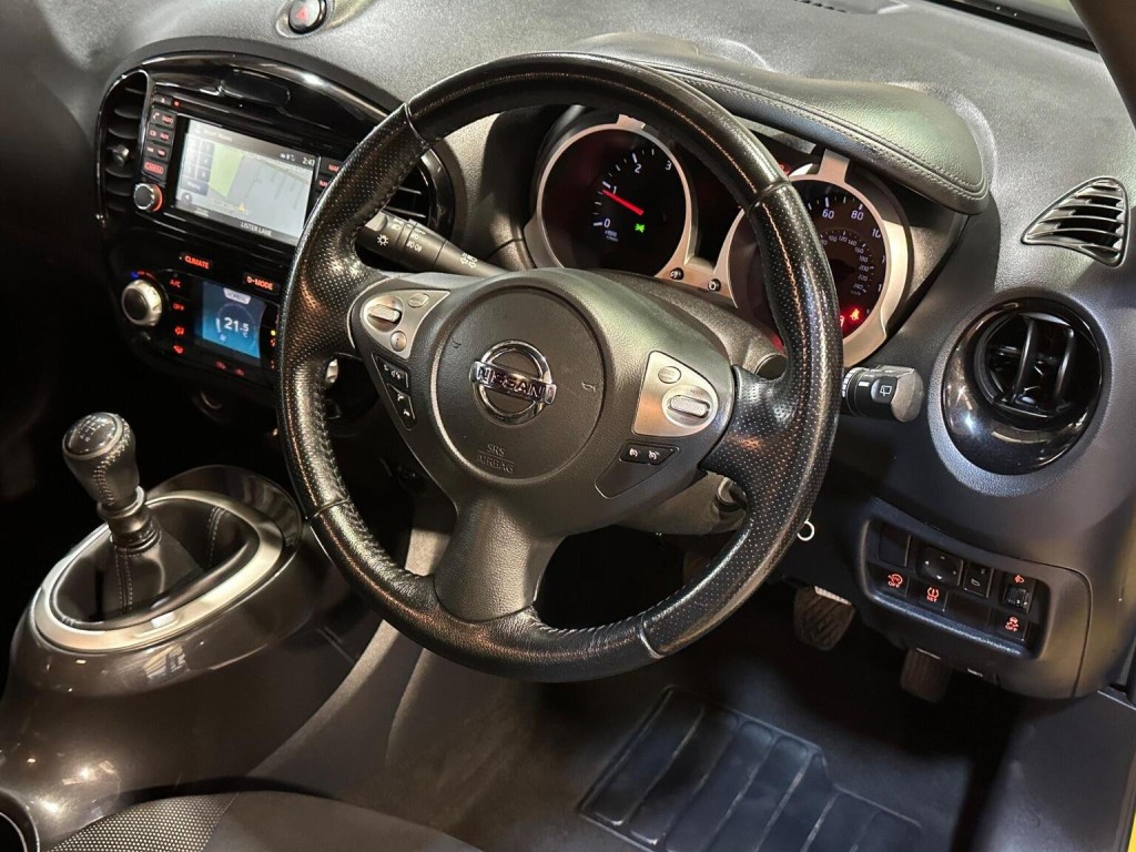 NISSAN JUKE