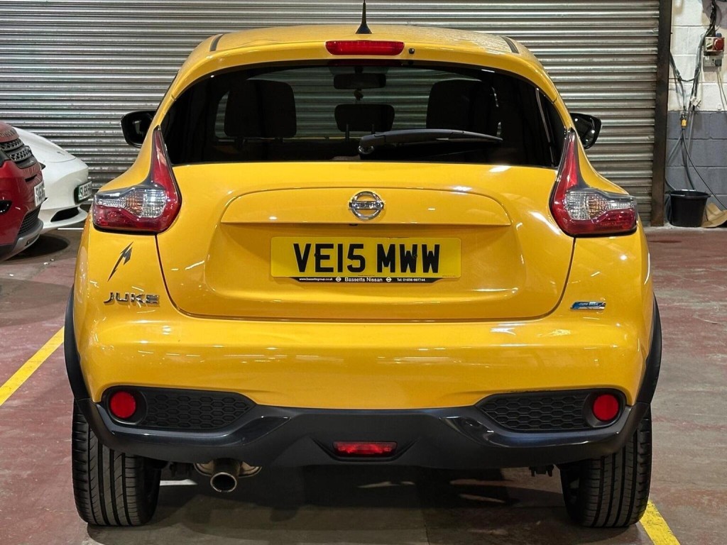 NISSAN JUKE