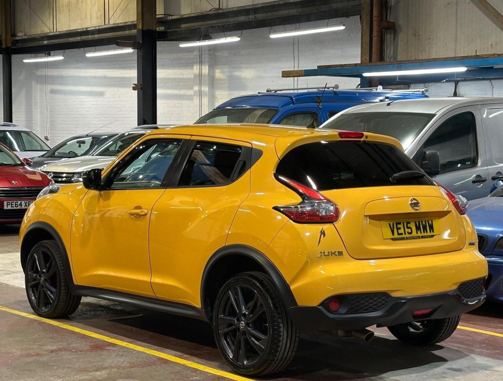 NISSAN JUKE