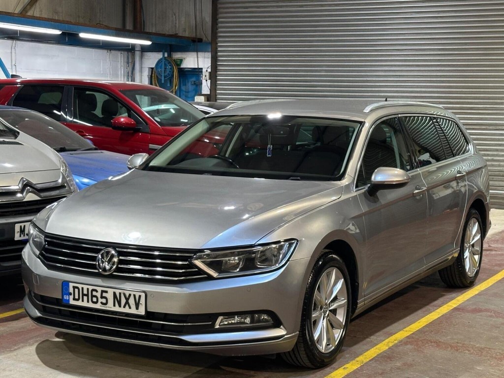 View VOLKSWAGEN PASSAT 1.6 TDI BlueMotion Tech SE Business Euro 6 (s/s) 5dr