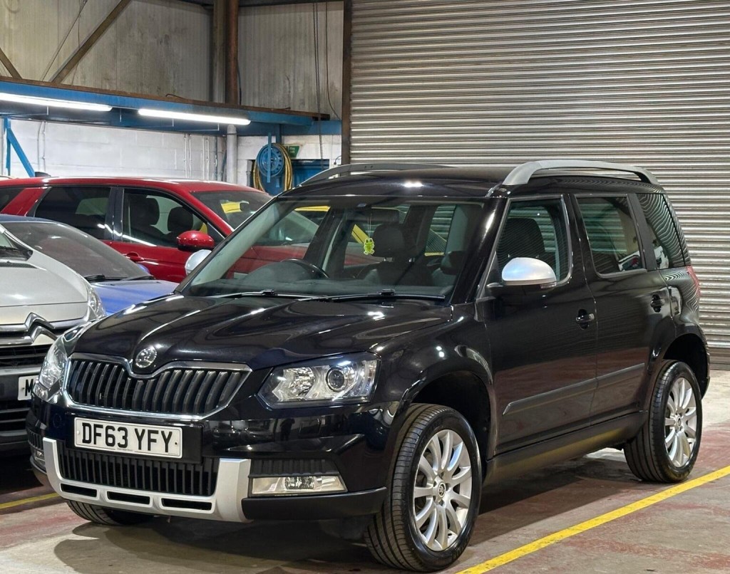View SKODA YETI 2.0 TDI Elegance Outdoor Euro 5 5dr