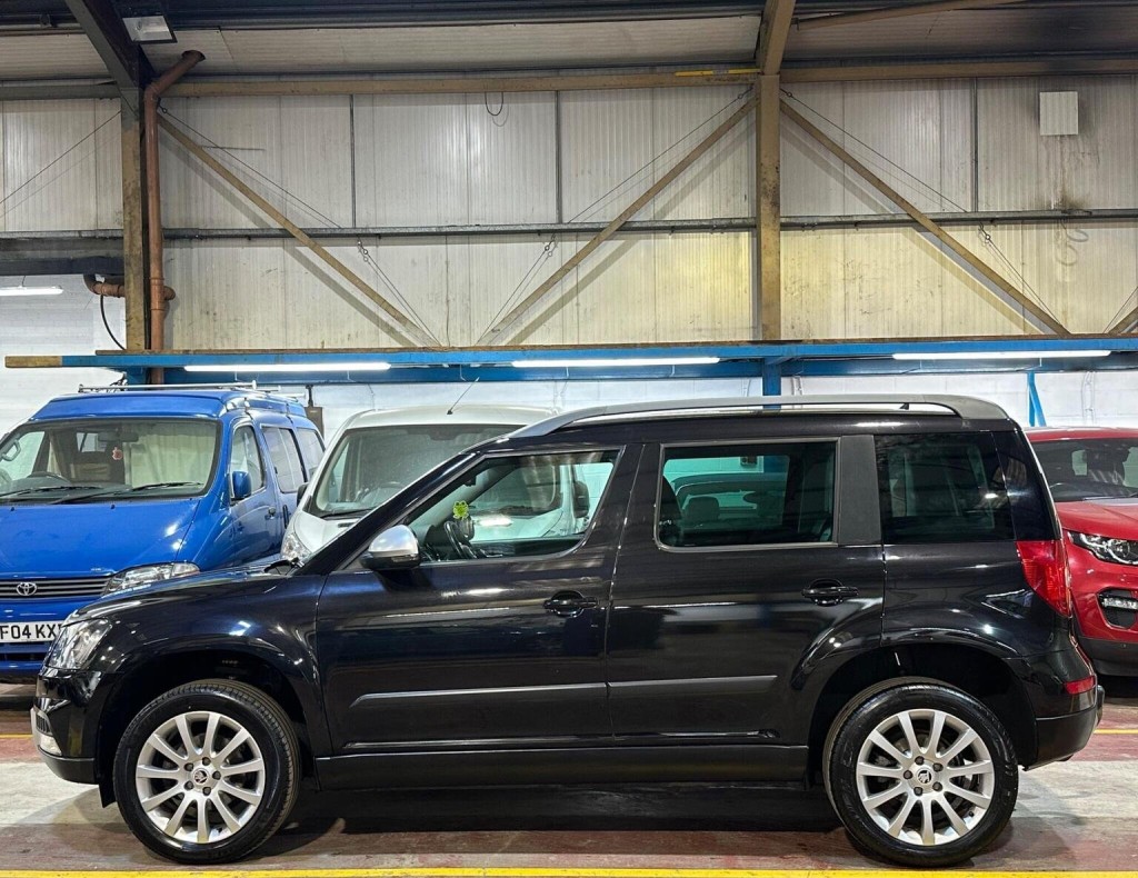 SKODA YETI