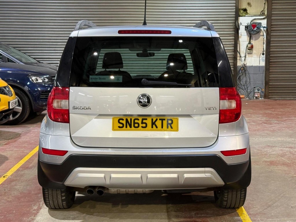 SKODA YETI