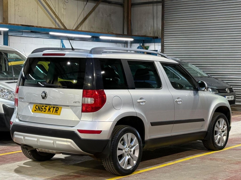 SKODA YETI