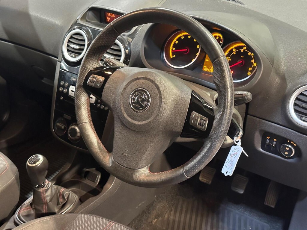 VAUXHALL CORSA