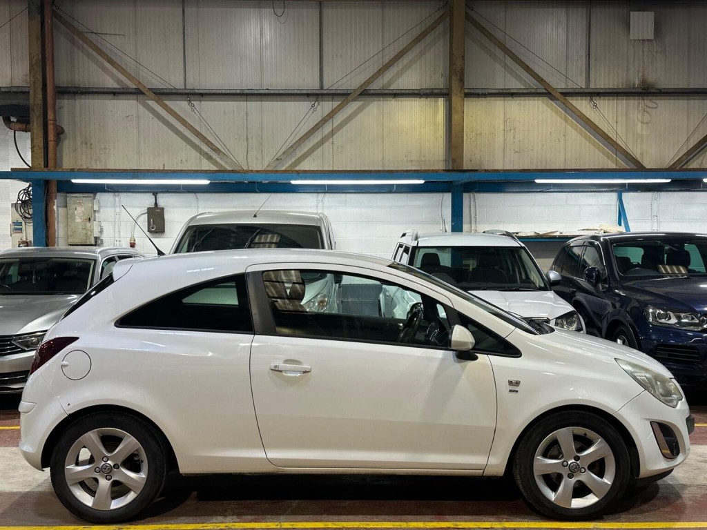 VAUXHALL CORSA
