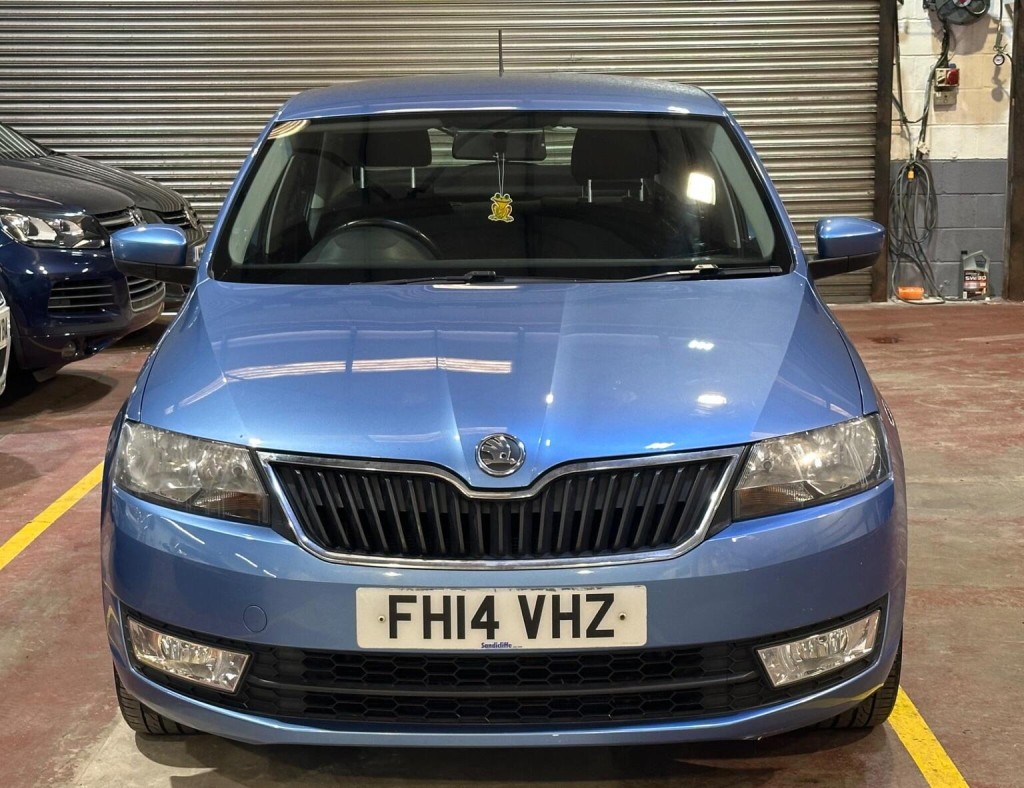 View SKODA RAPID 1.2 TSI SE Connect Euro 5 5dr