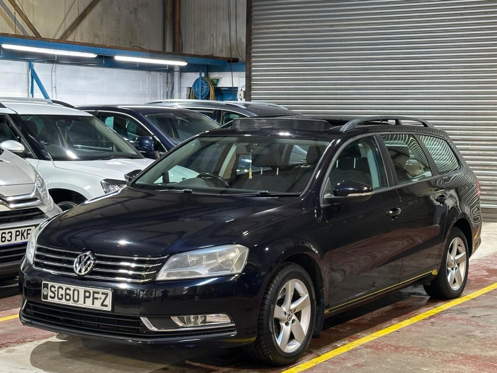 View VOLKSWAGEN PASSAT 1.6 TDI BlueMotion Tech SE Euro 5 (s/s) 5dr
