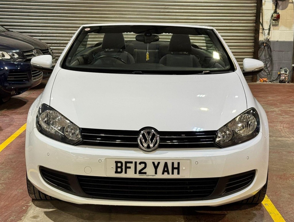 View VOLKSWAGEN GOLF 1.4 TSI BlueMotion Tech GT Cabriolet Euro 6 (s/s) 2dr
