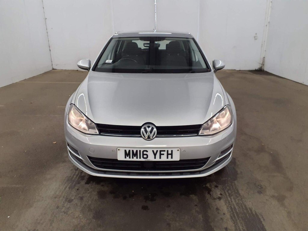 View VOLKSWAGEN GOLF 1.6 TDI BlueMotion Tech GT Edition DSG Euro 6 (s/s) 5dr