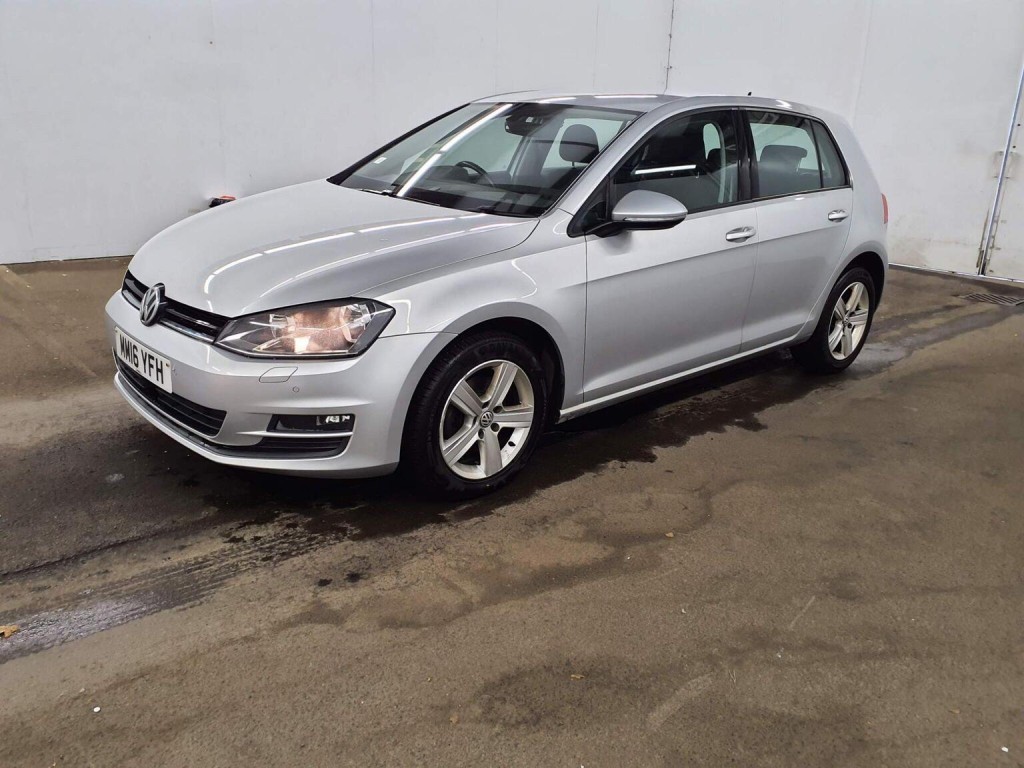 View VOLKSWAGEN GOLF 1.6 TDI BlueMotion Tech GT Edition DSG Euro 6 (s/s) 5dr