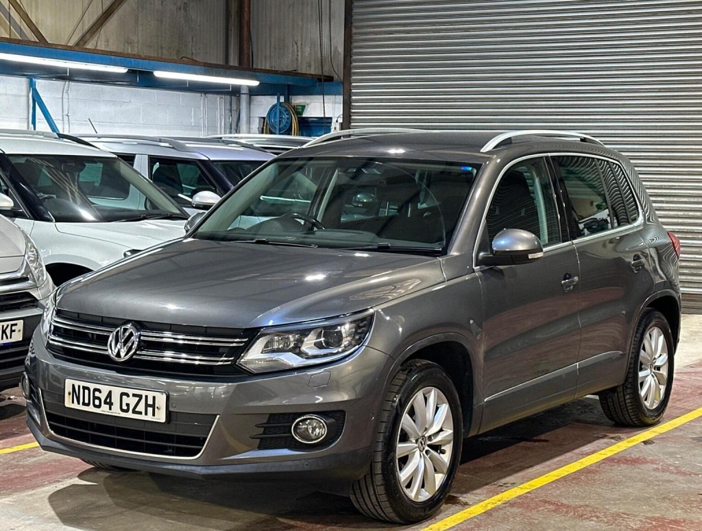View VOLKSWAGEN TIGUAN 2.0 TDI BlueMotion Tech Match 4WD Euro 5 (s/s) 5dr
