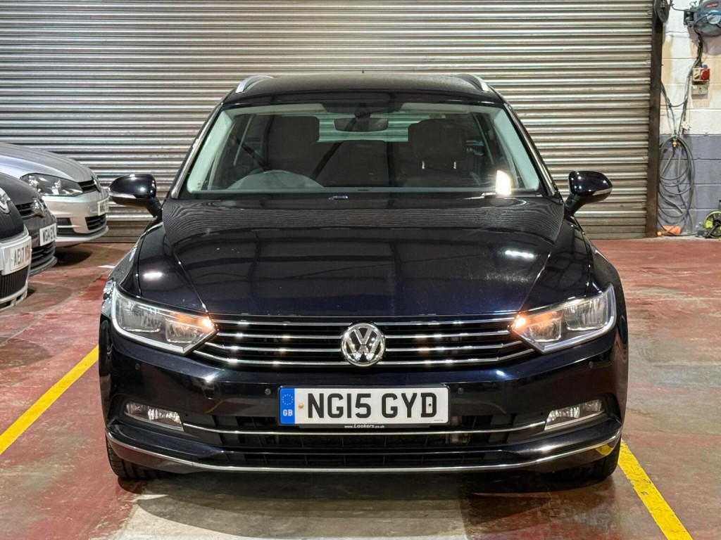 View VOLKSWAGEN PASSAT 2.0 TDI BlueMotion Tech GT DSG Euro 6 (s/s) 5dr