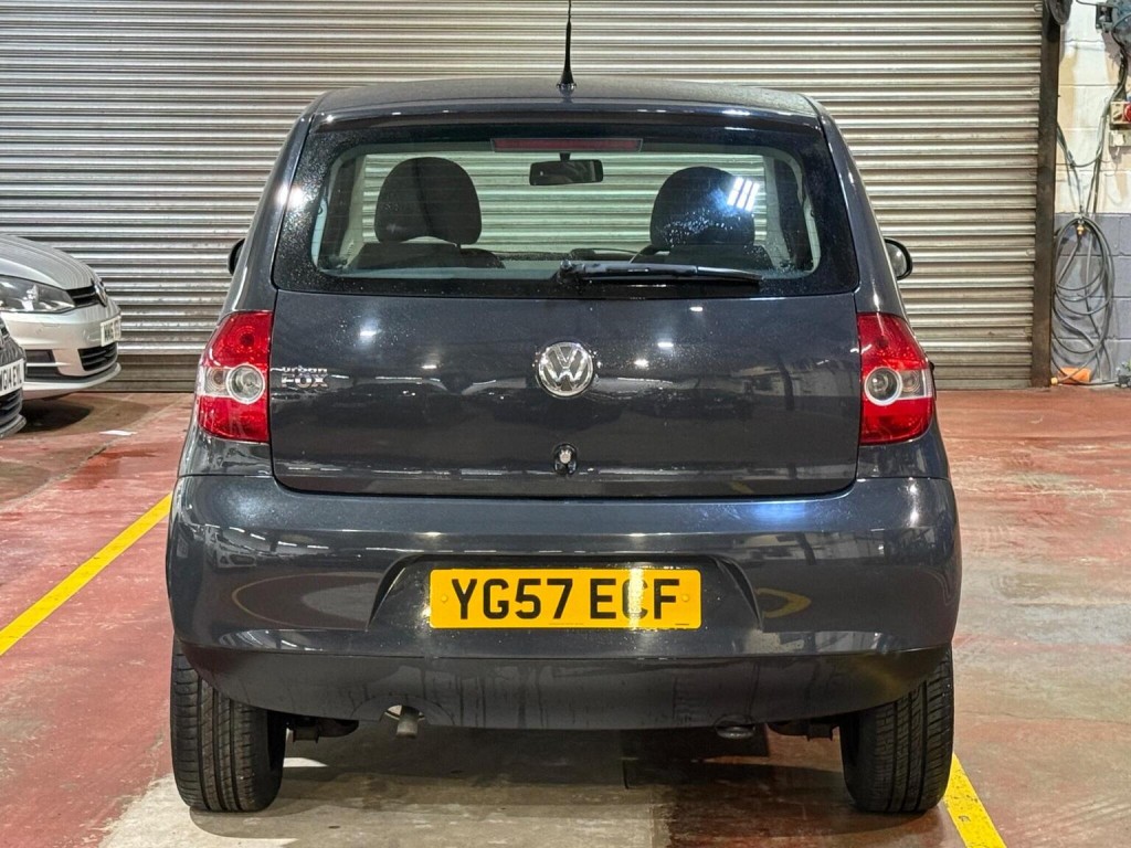 VOLKSWAGEN FOX