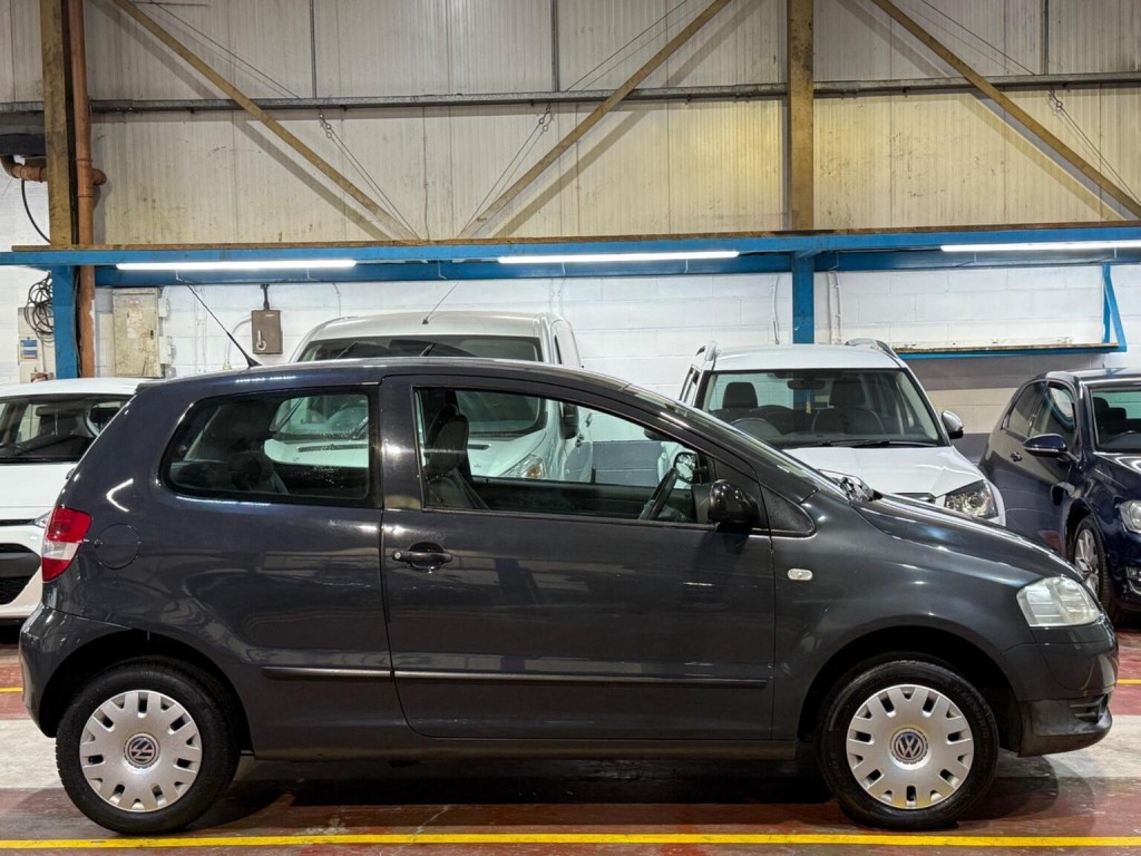 VOLKSWAGEN FOX