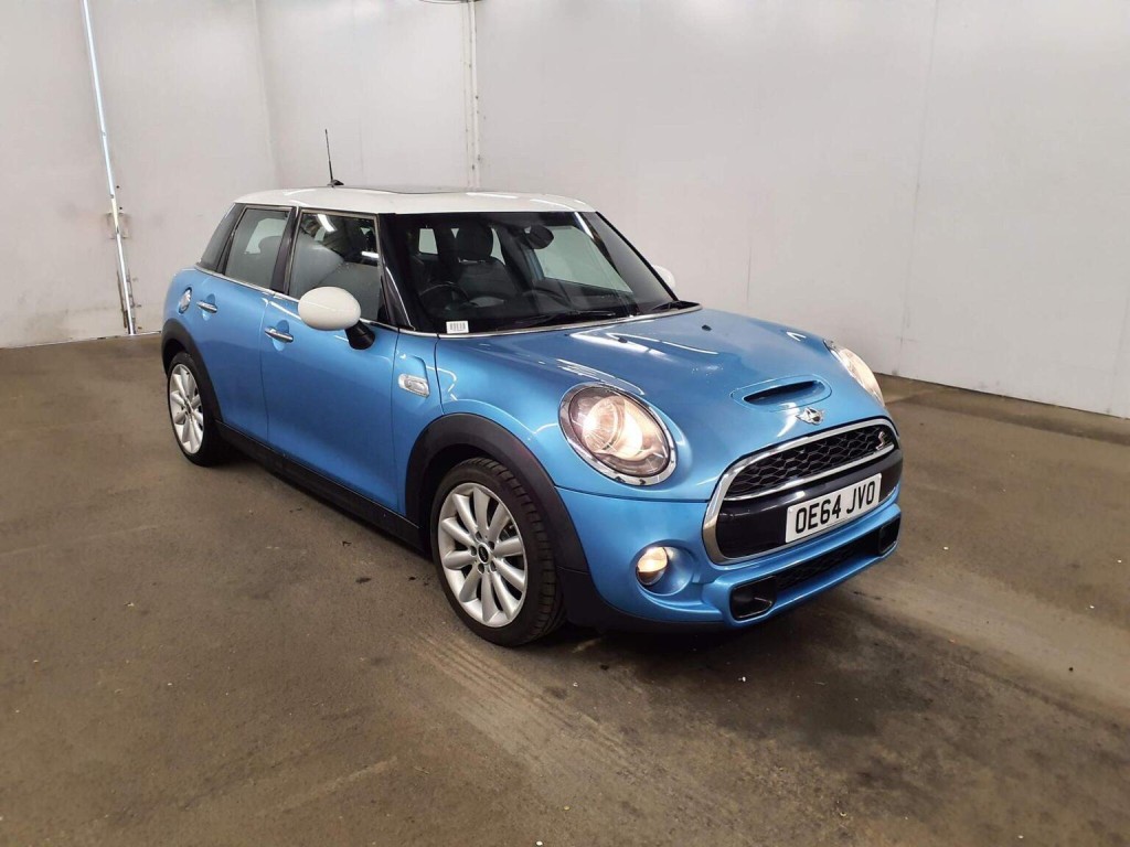 View MINI HATCH 2.0 Cooper S Euro 6 (s/s) 5dr