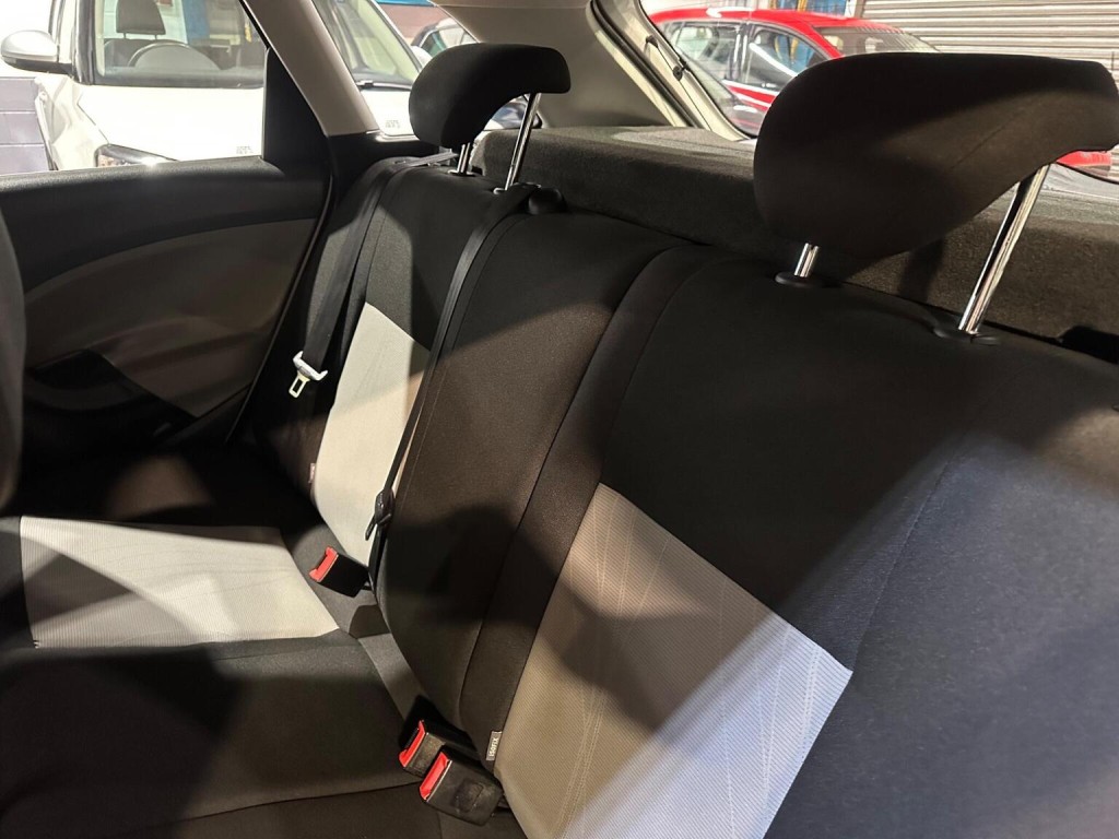 SEAT IBIZA