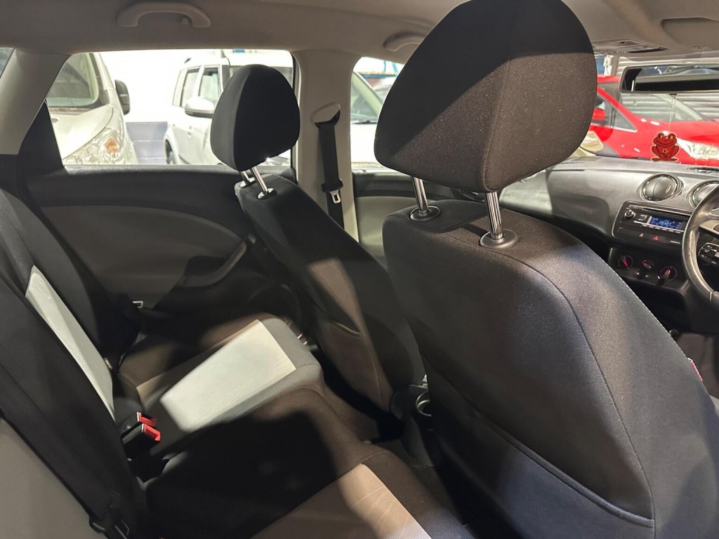 SEAT IBIZA