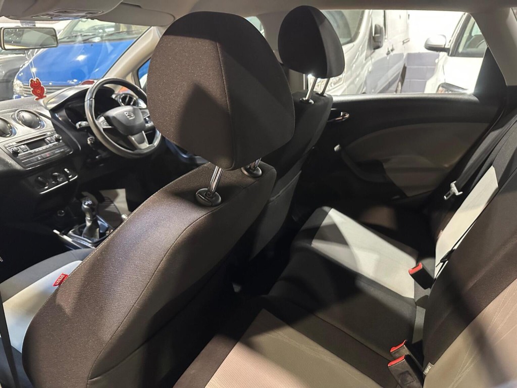 SEAT IBIZA