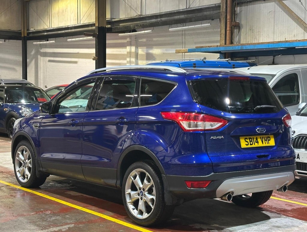 FORD KUGA