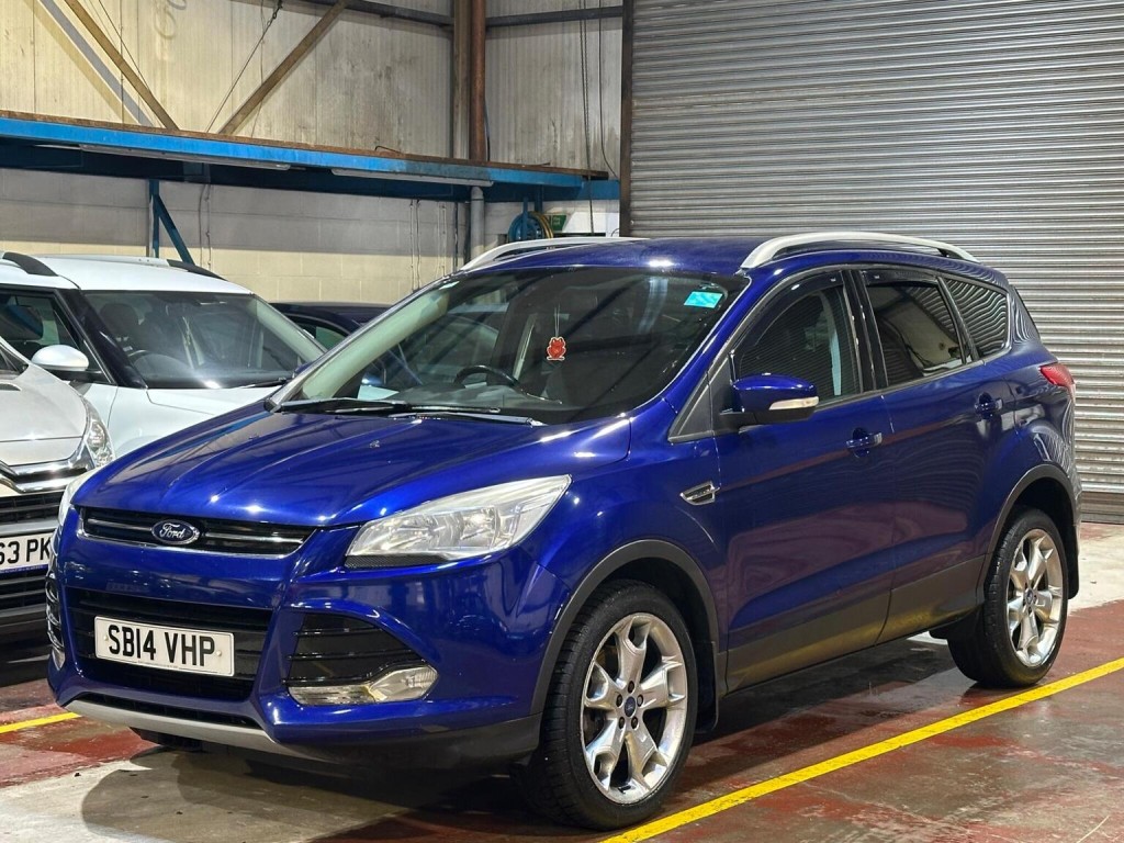 View FORD KUGA 2.0 TDCi Titanium 2WD Euro 5 5dr