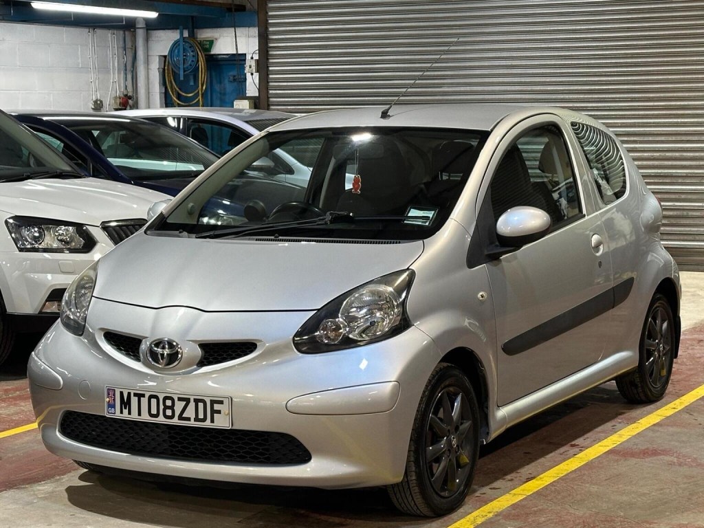 View TOYOTA AYGO 1.0 VVT-i Platinum MultiMode Euro 4 3dr (AC)