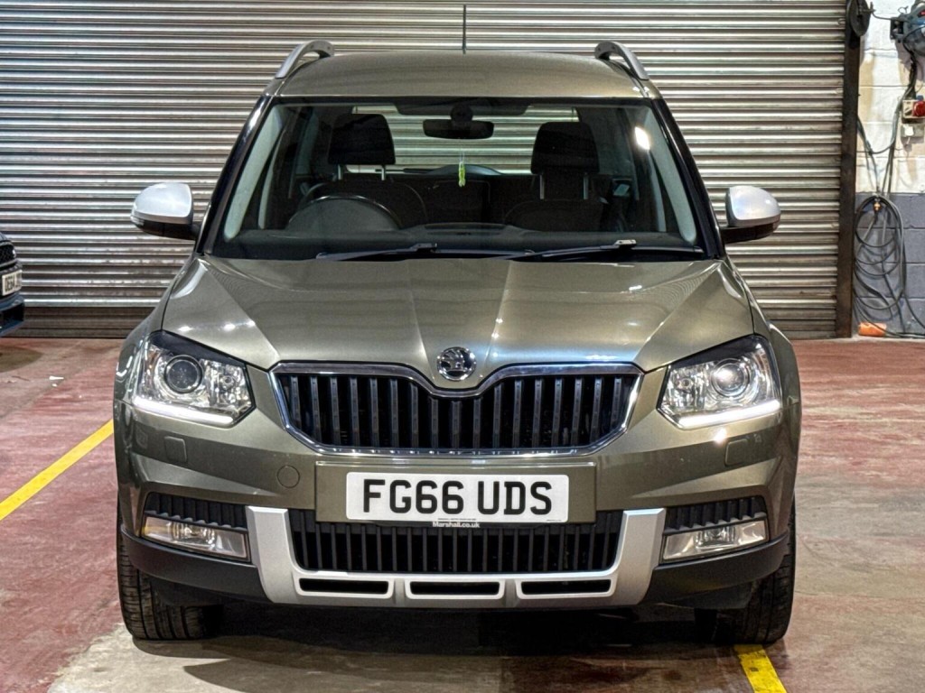 View SKODA YETI 2.0 TDI SE L Outdoor DSG 4WD Euro 6 (s/s) 5dr