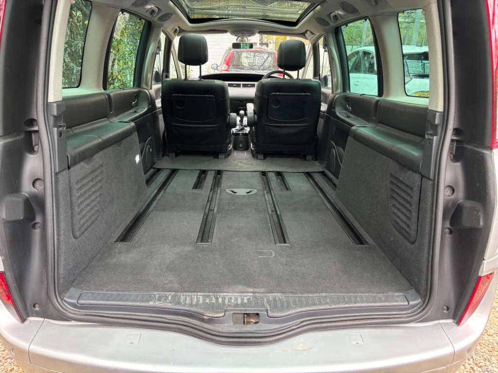 RENAULT GRAND ESPACE