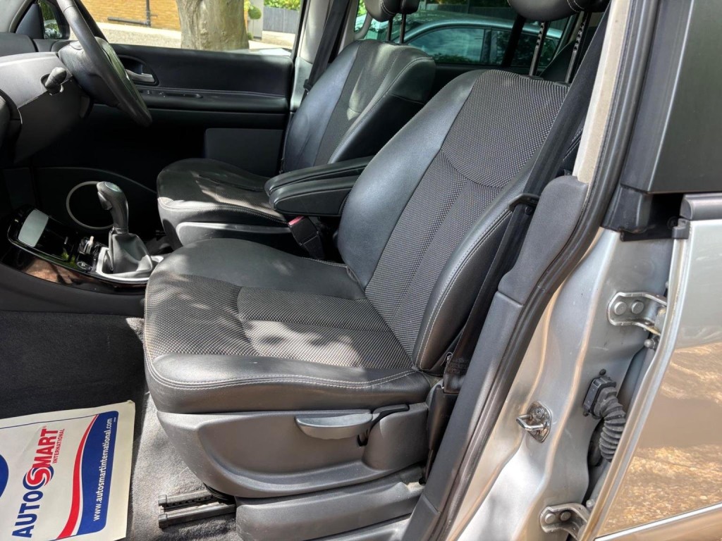 RENAULT GRAND ESPACE