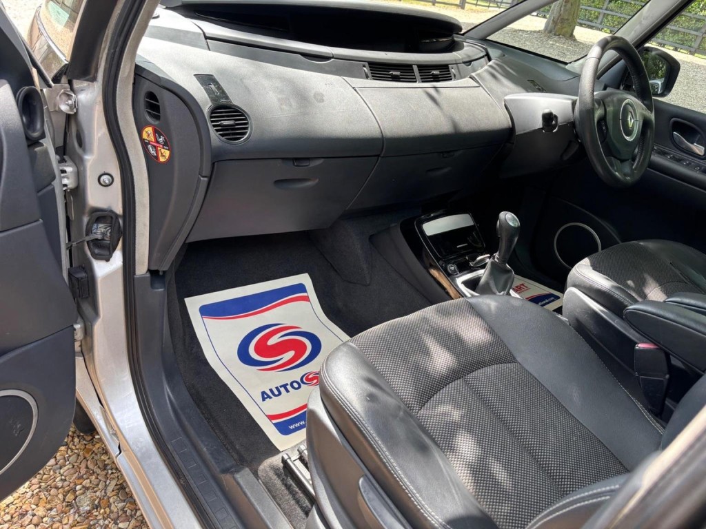 RENAULT GRAND ESPACE