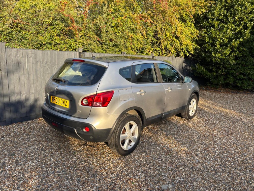 NISSAN QASHQAI