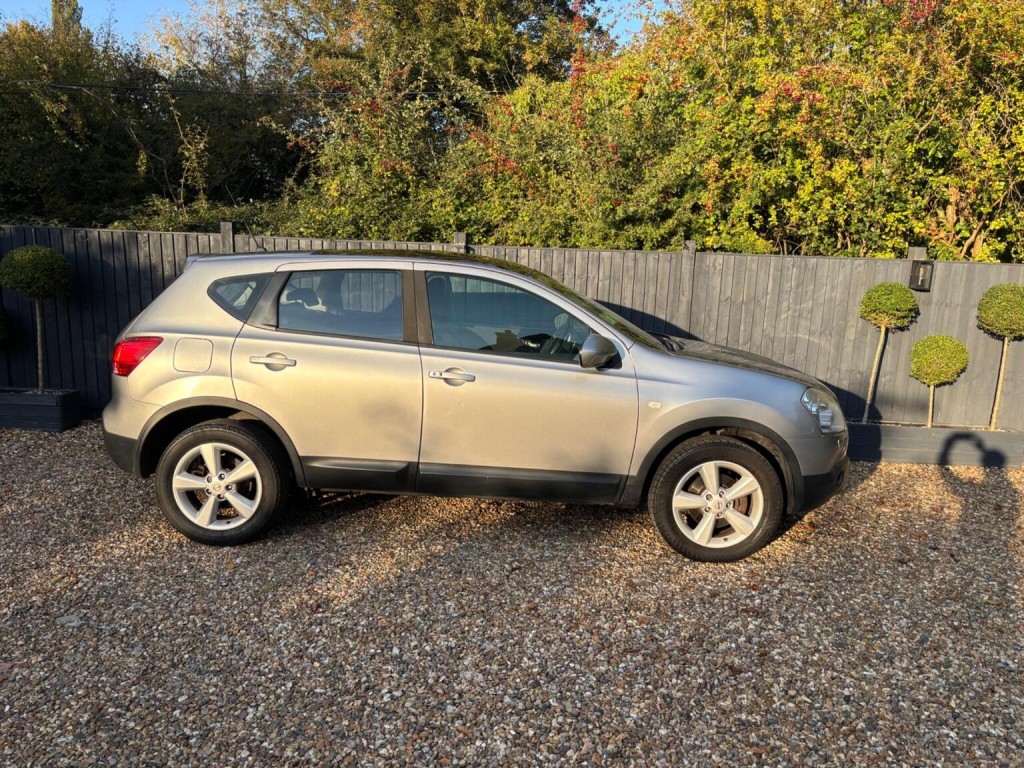 NISSAN QASHQAI