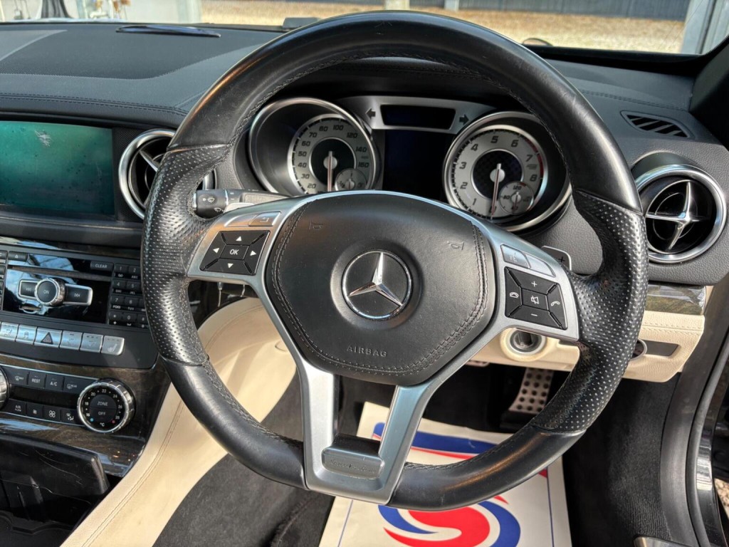 MERCEDES-BENZ SL