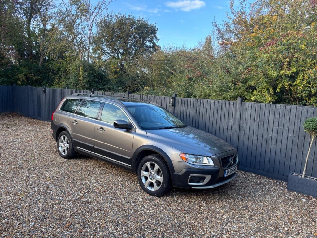 VOLVO XC70