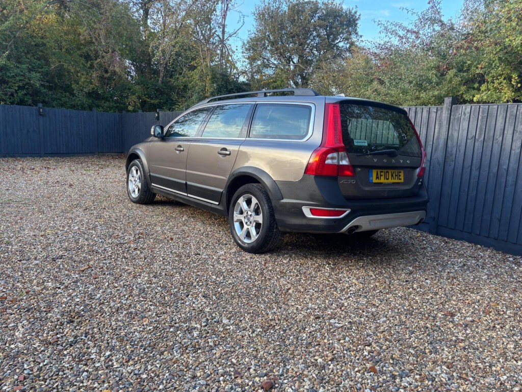 VOLVO XC70
