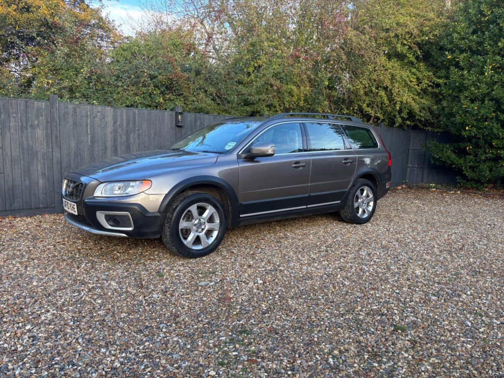 VOLVO XC70