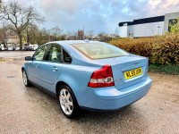 VOLVO S40